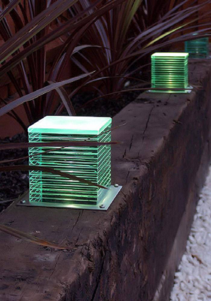 Borne lumineuse d'extérieur à LED CUBE - Adorable Eclairage